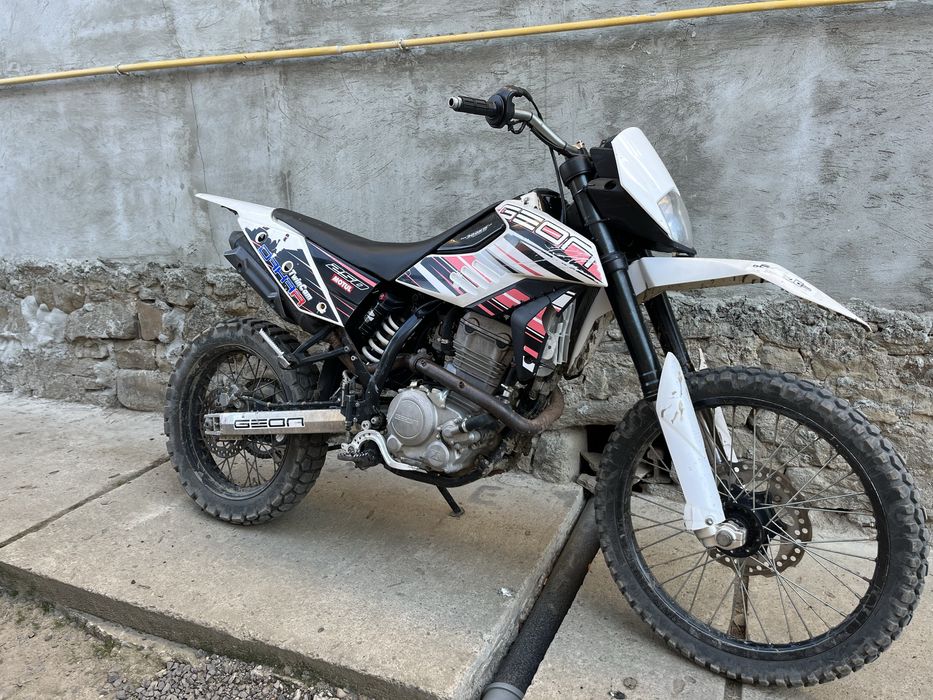 Geon Dakar 250 twinCam