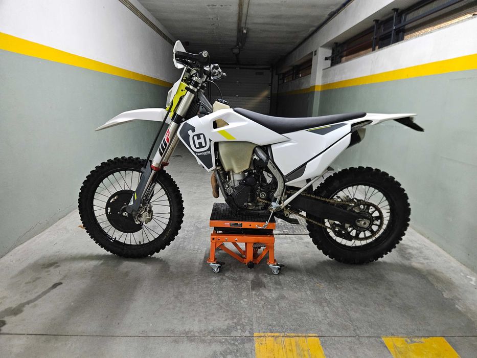 Husqvarna FE 350 - 142h