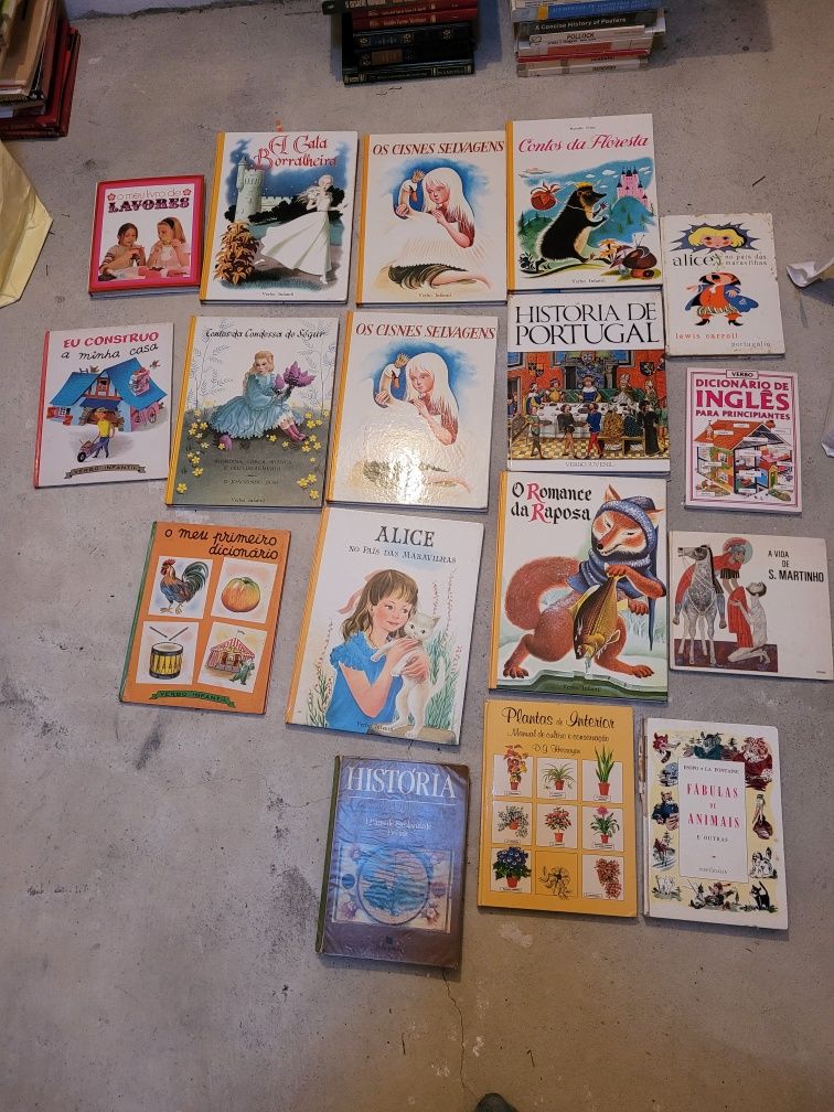Livros e livrinhos