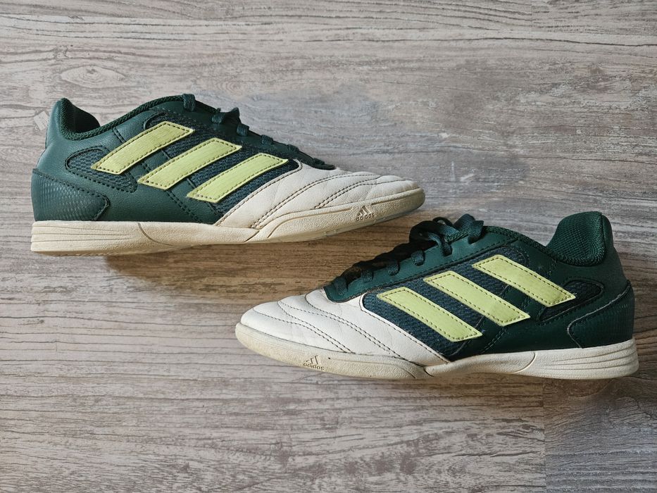 Buty halówki Adidas Sala 2 J dziecięce rozmiar 36 2/3