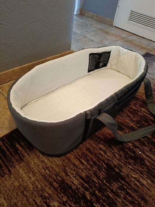 Gondola uniwersalna do wózka,  spacerówki. Nosidło do spacerówki.