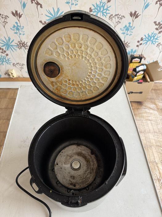 Мультиварка Ergo EMC8605