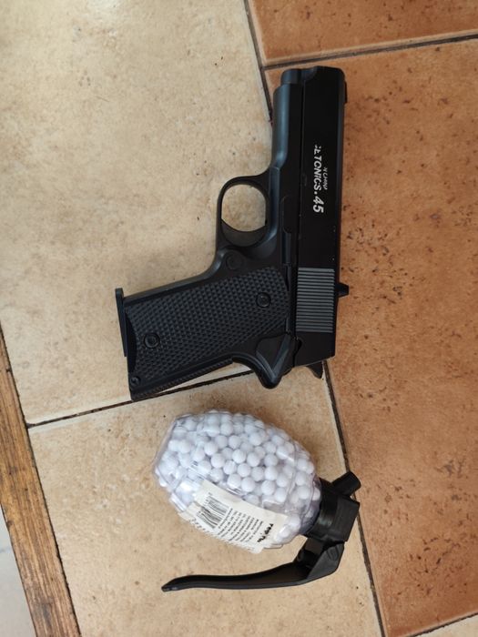 Pistolet na kulki