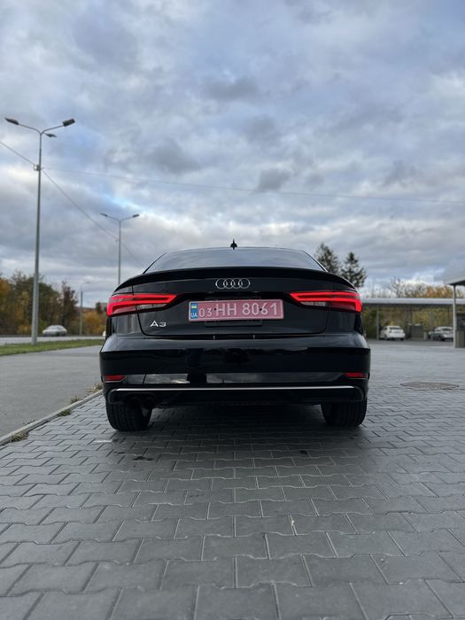 Продам Audi A3 2018, хороший стан