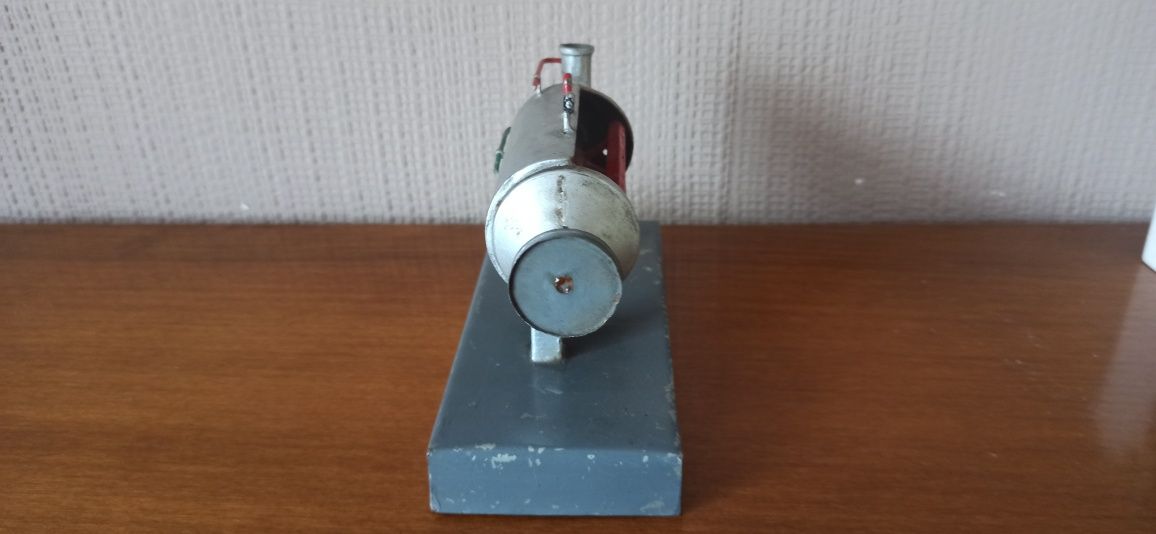 Zabytkowy model turbiny