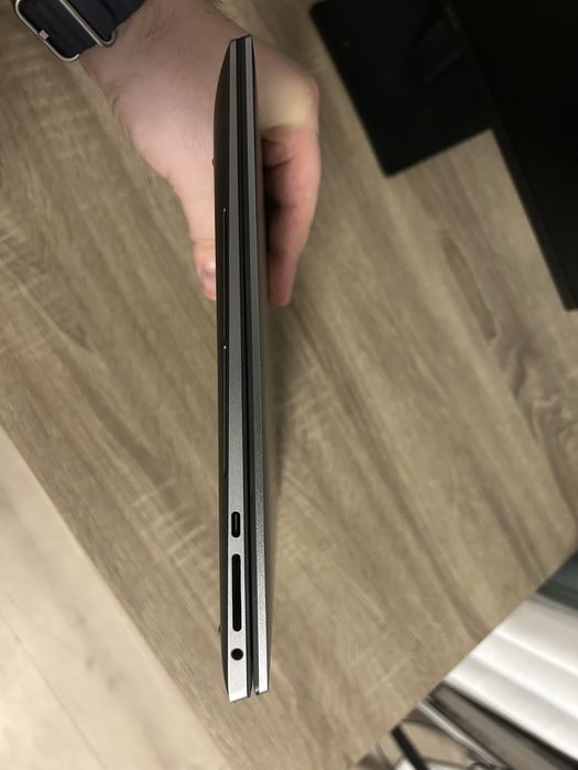 Dell Precision 5570 і7-12800H | 32Gb | 500Gb NVMe | IPS 15.6 | A1000