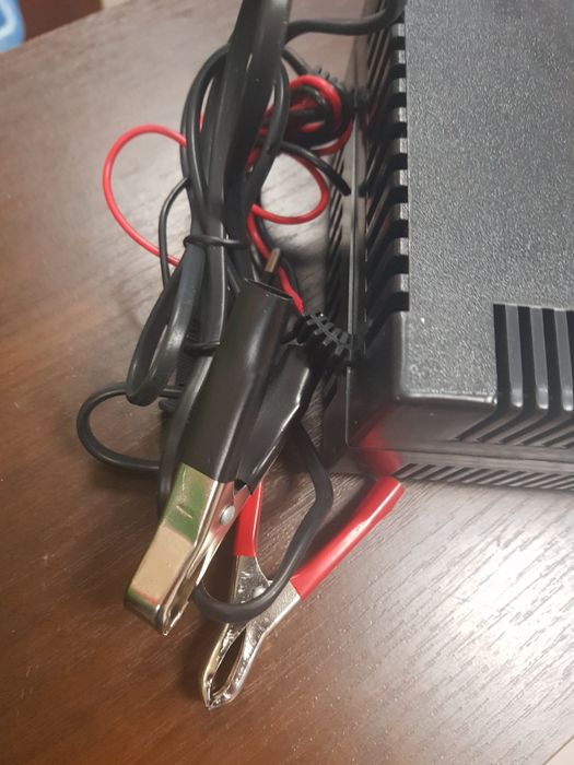 Зарядное устройство для АКБ Кедр-911