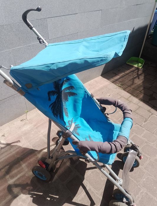 Коляска прогулочная