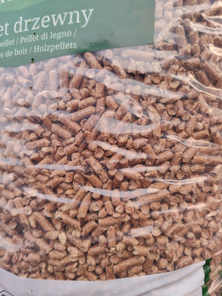 Polski Pellet Certyfikowany IGŁA Premium Dostawa olczyk lava