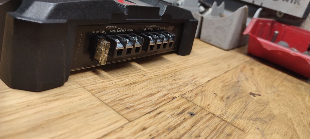 Kenwood kac 5203 oldschool 2/1 kanał 2x75w rms 1x150w rms