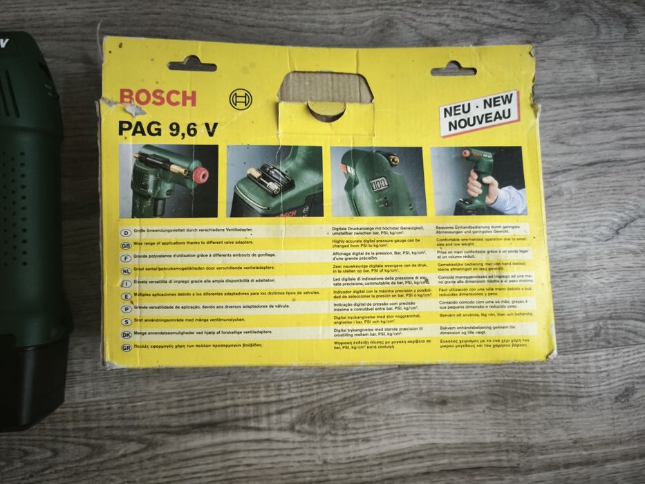 Akumulatorowy kompresor Bosch PAG 9.6V