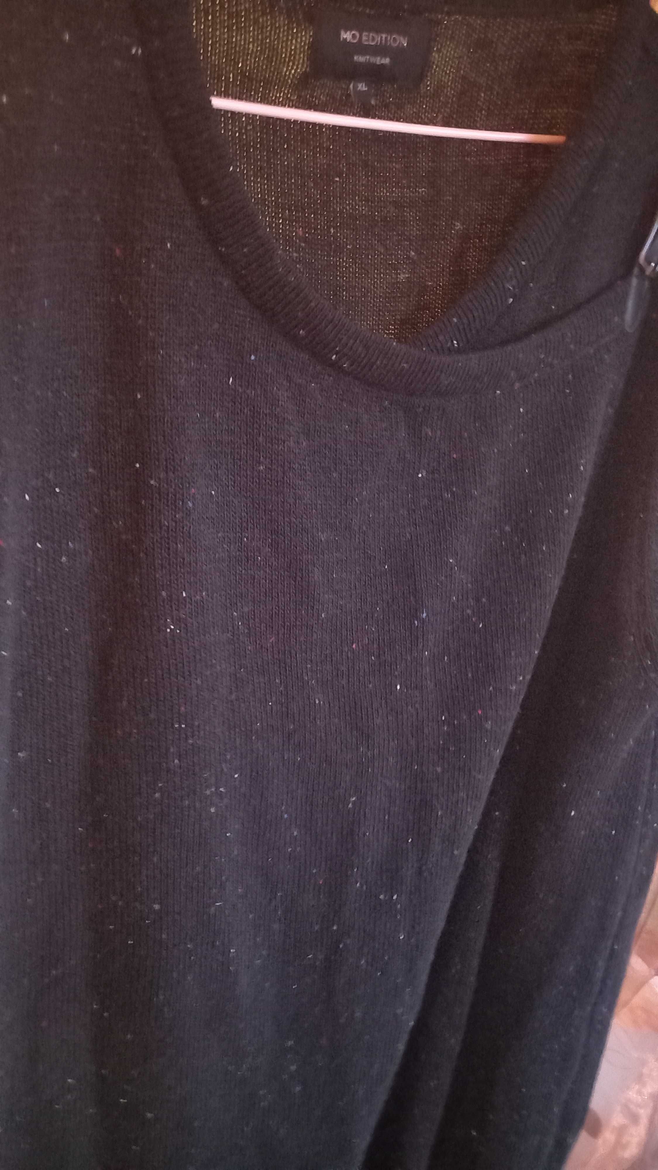 Casaco preto com ligeiro mesclado colorido, comprido - XL - MO Edition