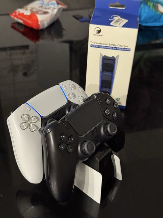 Зарядна станція для геймпада PlayStation 5 оригінал