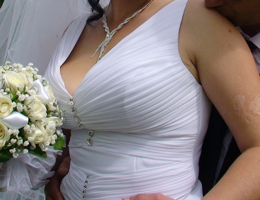 Продам весільне пляття