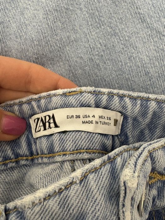 Джинси Zara Straight Fit