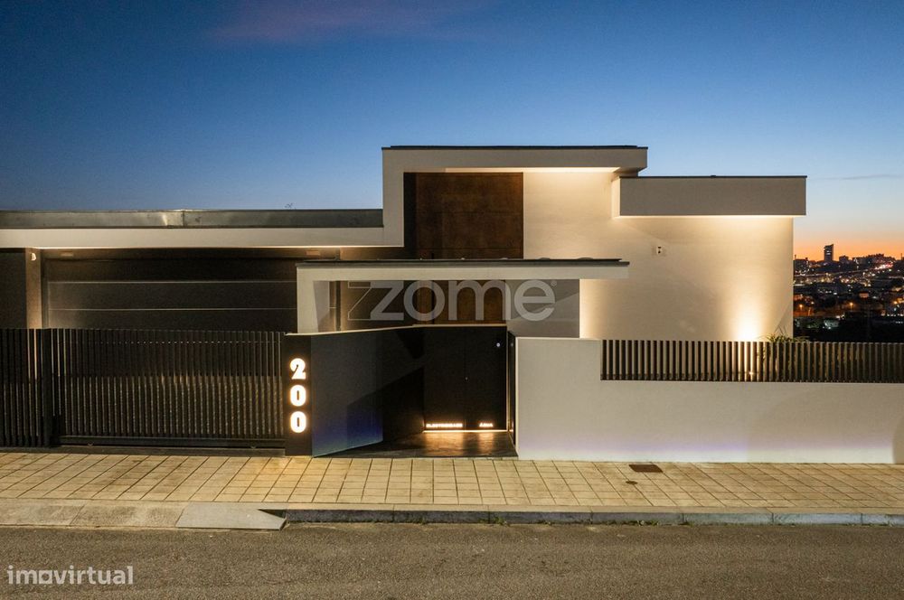 Moradia T4 com Piscina