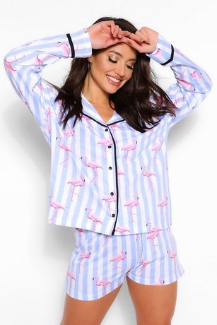 Невероятно красивая пижама в полосы и с розовым фламинго boohoo