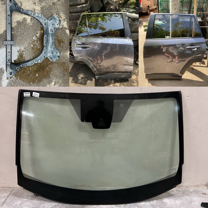 Toyota RAV4 розбірка, фари, бампер, двері, капот, салон