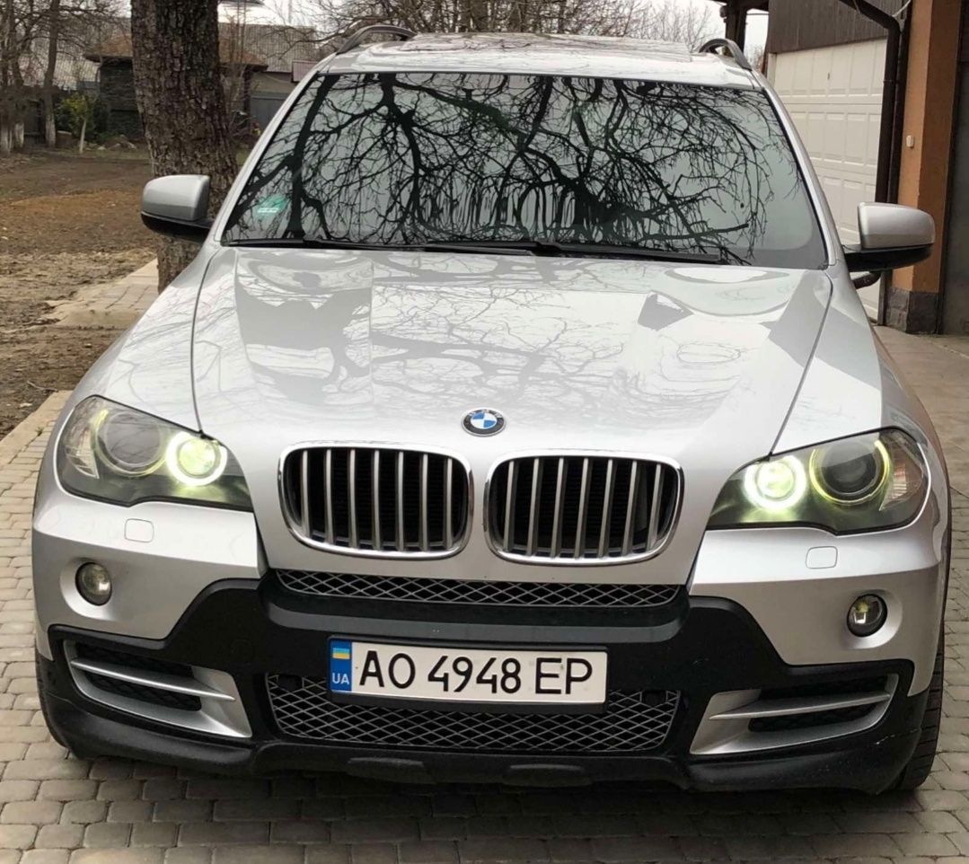 BMW X5 E70 2008 года 3л.D