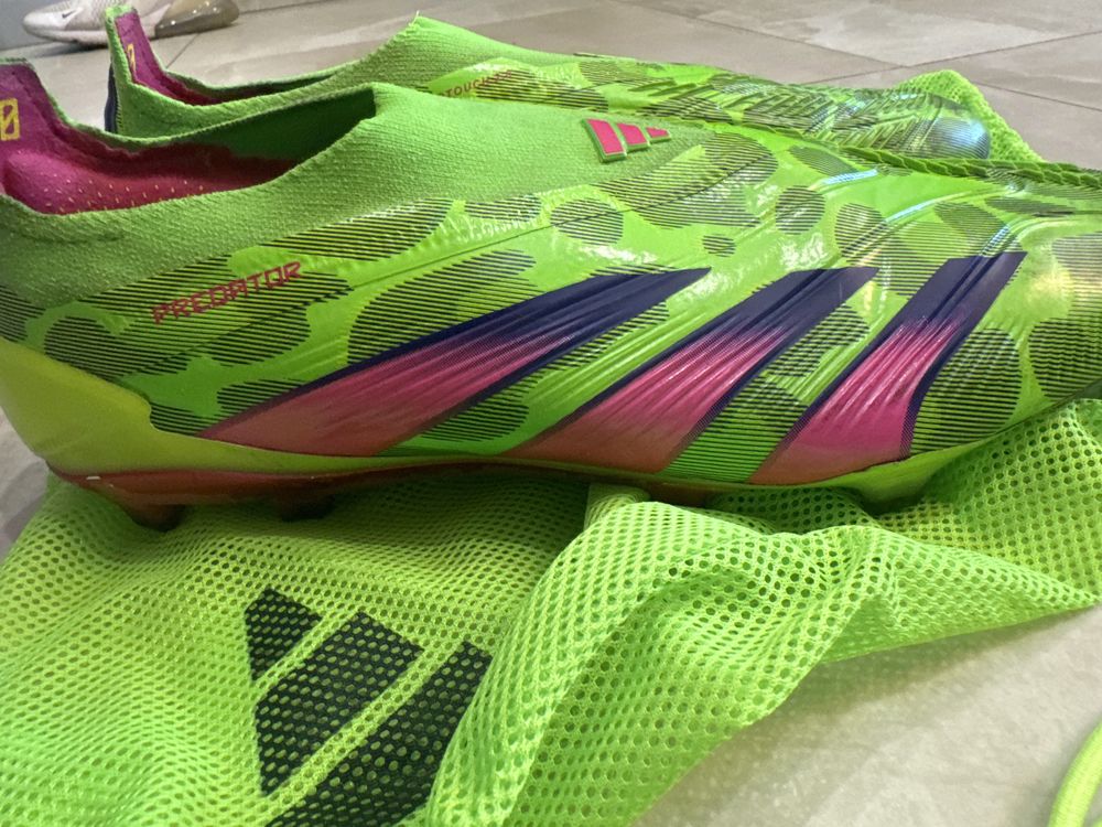 Бутсы Adidas predator