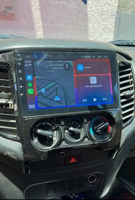 Radio 2 DIN Android 9" Mitsubishi Triton/L200 + carplay + GPS