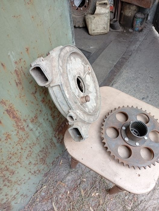 Продам задний кожух