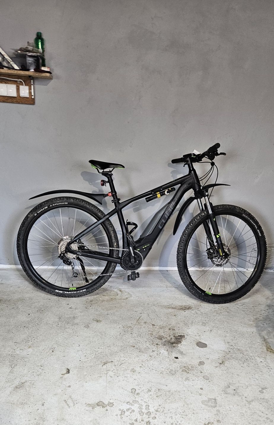 Rower elektryczny cube acid hybrid  29  bosch, bez manetki