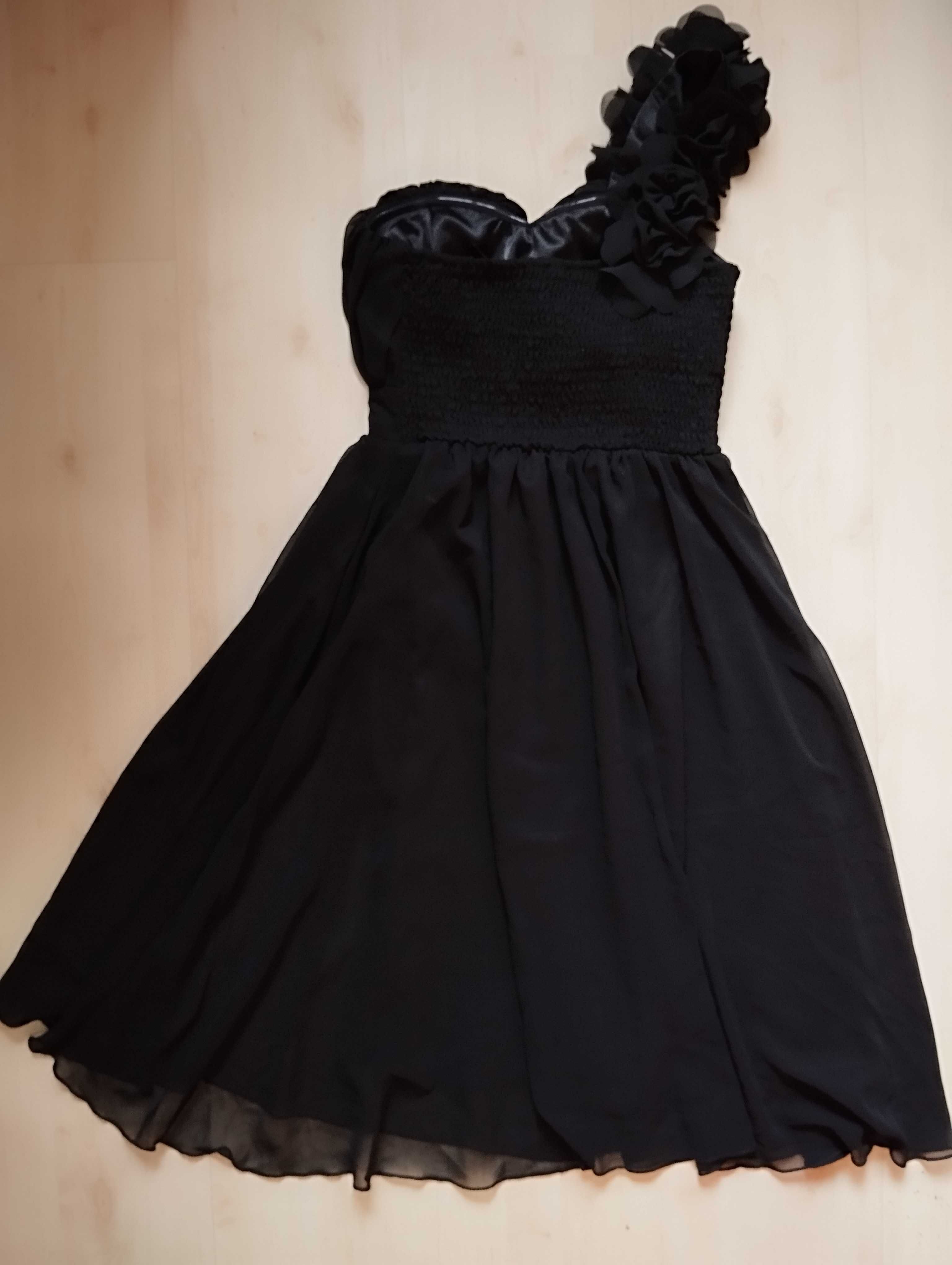 czarna sukienka na jedno ramię midi S gotycka szyfonowa bez rękawów el