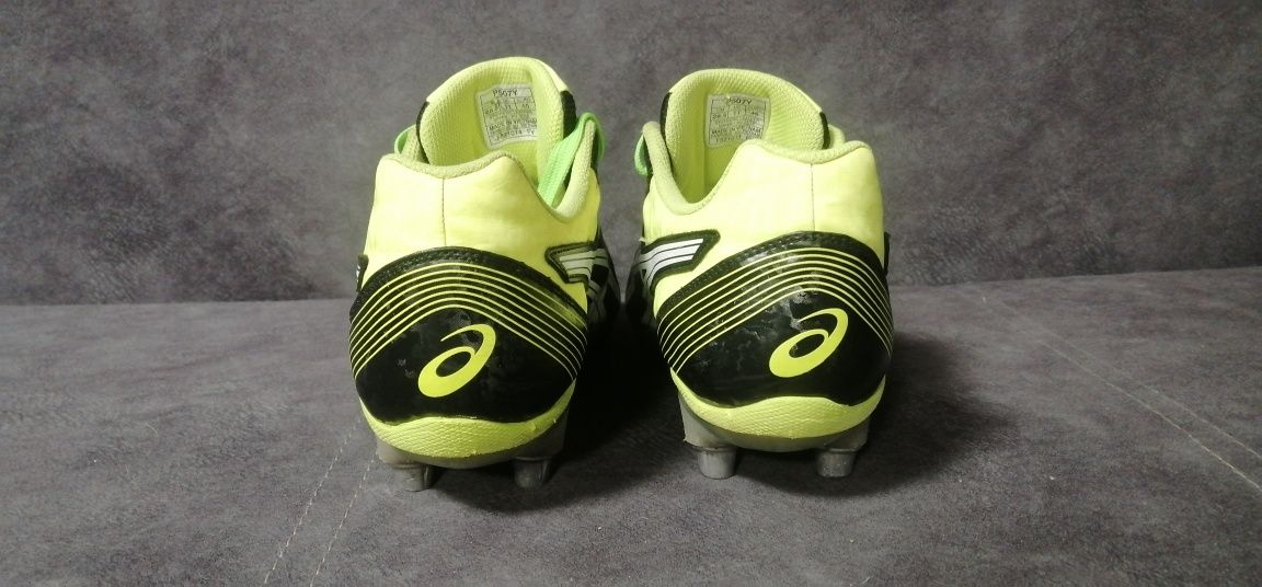 Бутсы ASICS 45р.
