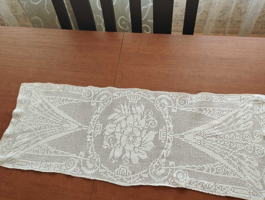 Toalha de mesa feita de mão