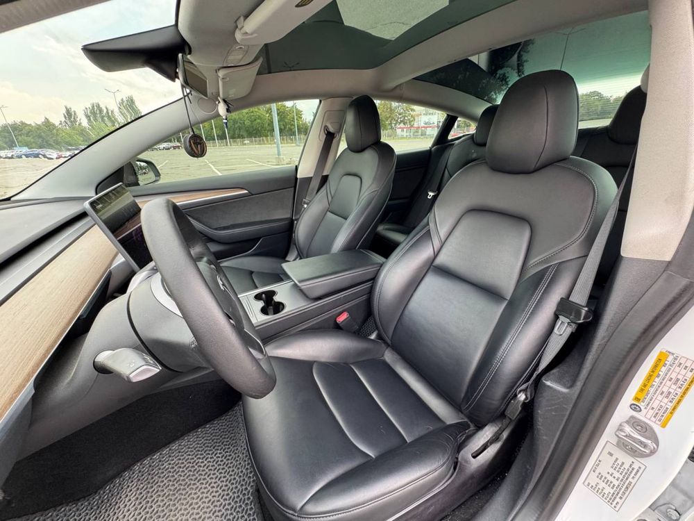 Tesla 3 Performance