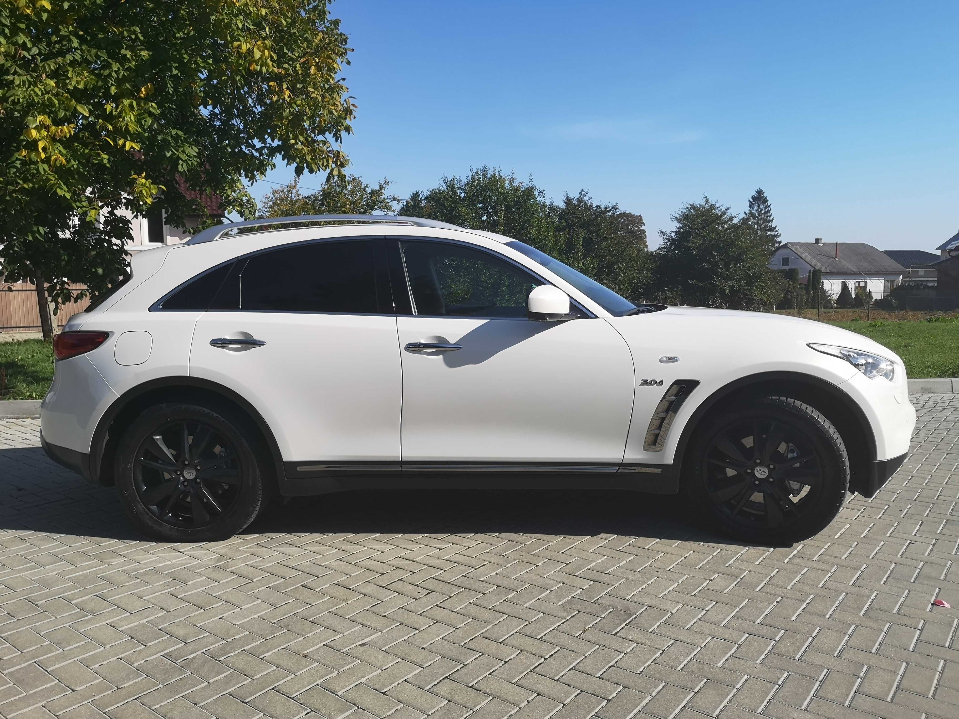 Infiniti qx70 3.0d