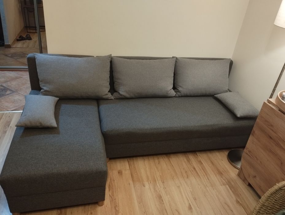 Kanapa narożna rozkładana