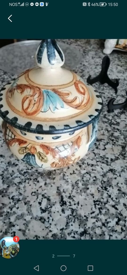 Louça Sacavém + peças de barro decorativas