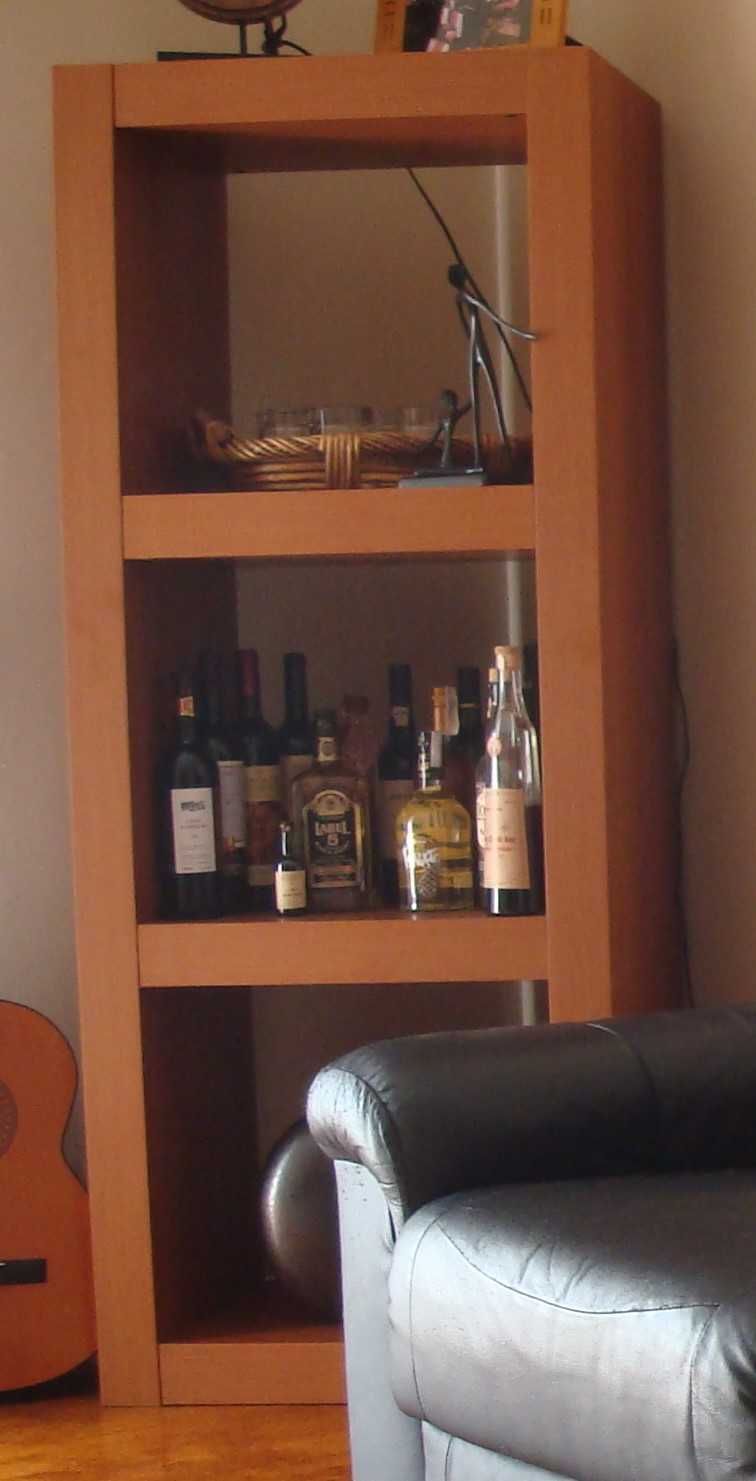 Estante móvel de 2 prateleiras