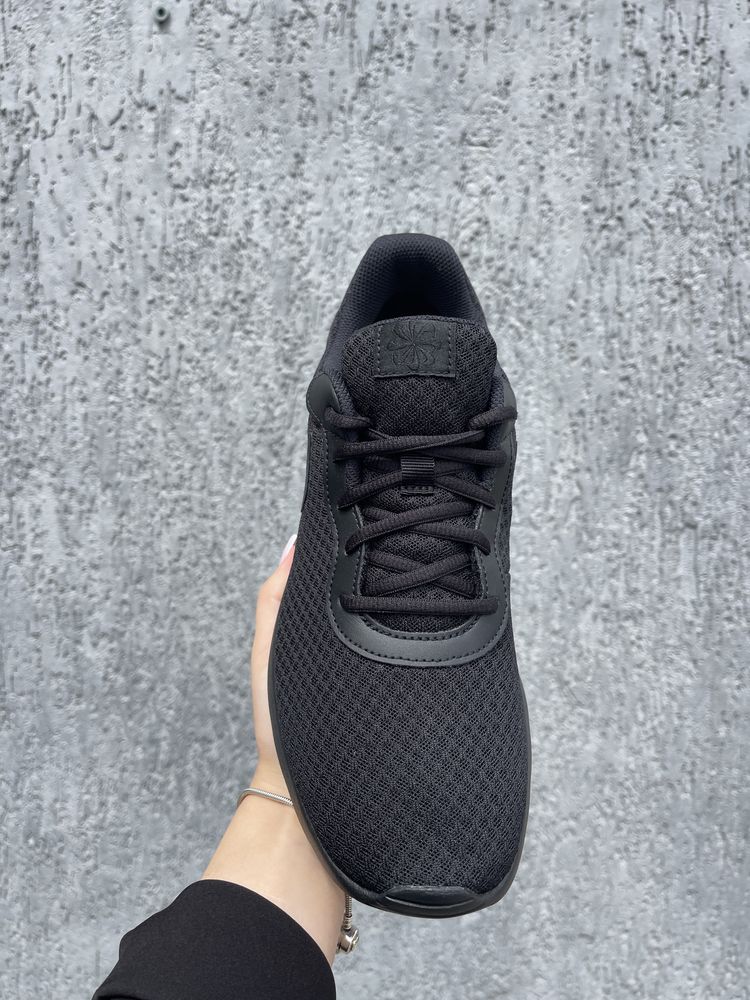 Оригінал Кросівки Nike WMNS TANJUN DJ6257-002  оригинал найк чорні 42