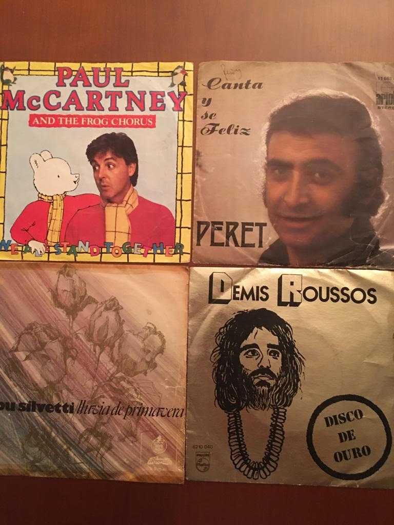 Discos de Vinil - Conjunto de 34 Singles