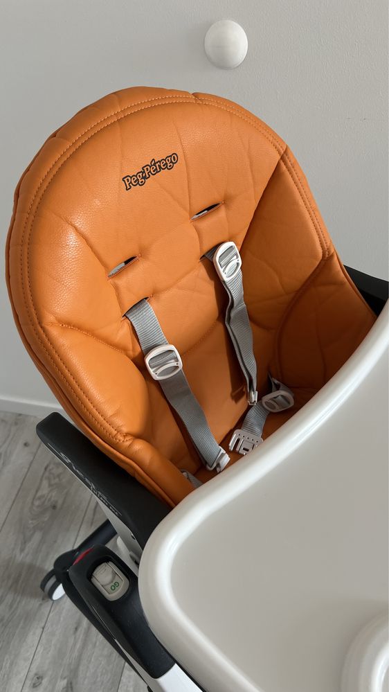 Стілець для годування Peg perego siesta follow me