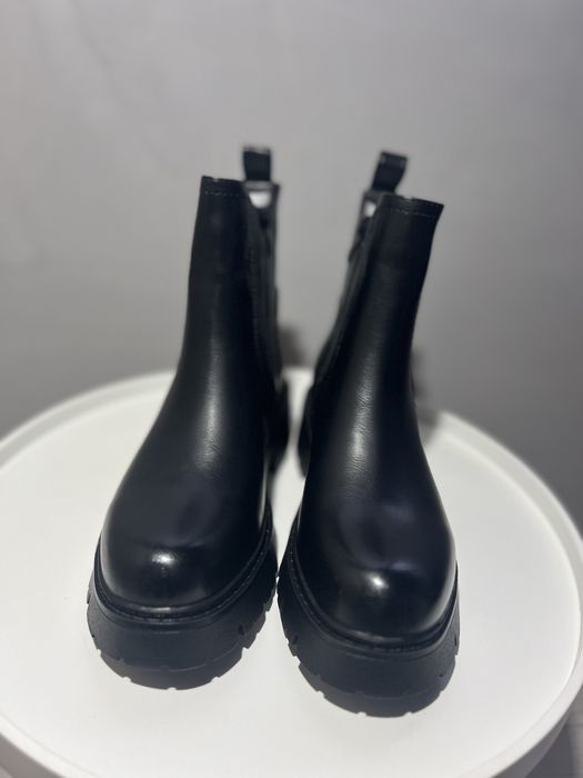 Демісезонні челсі 37, 40,41 розмір