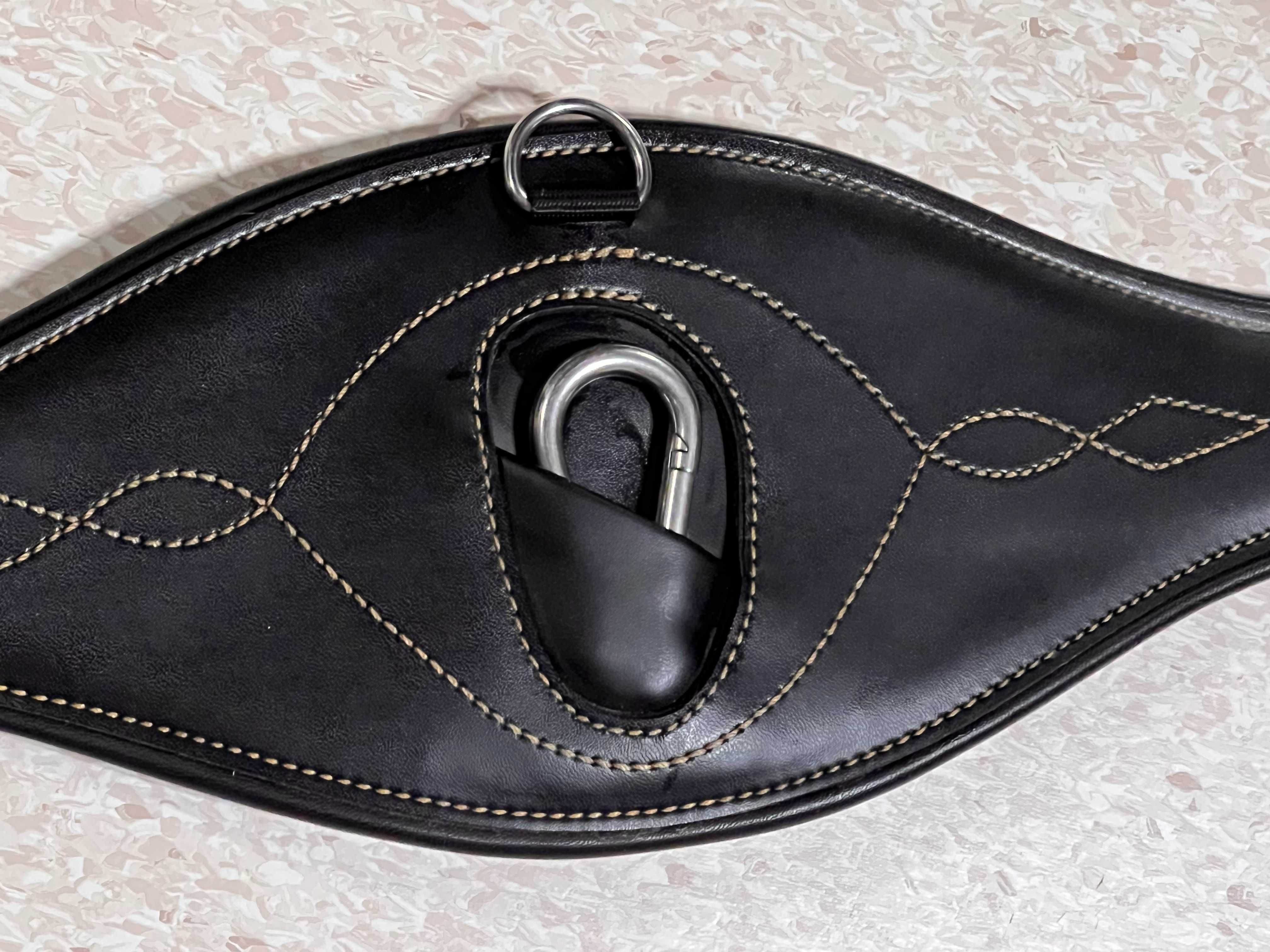 Popręg anatomiczny Kentucky Horsewear 135 cm{odpowiada 125cm}
