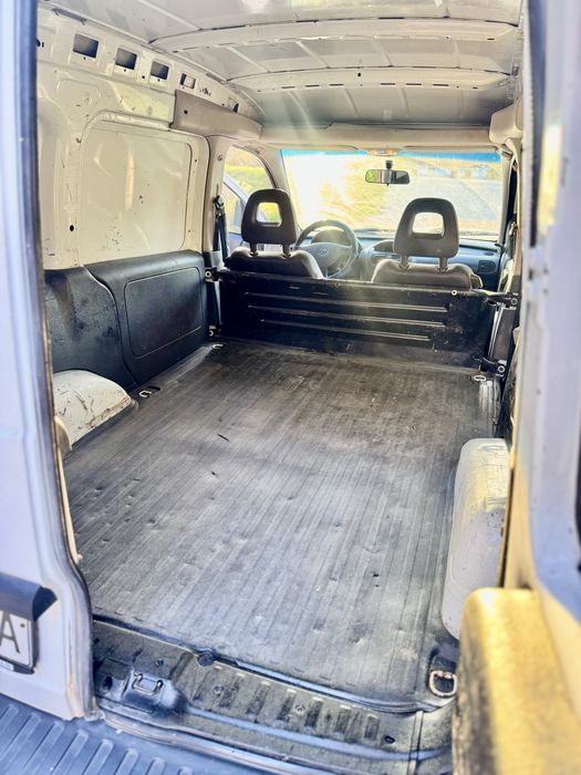 Opel Combo 1.6 GNG (метан заводський)