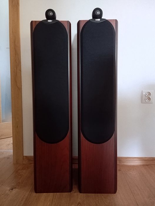 Kolumny Bowers Wilkins B&W CDM 9NT wiśnia