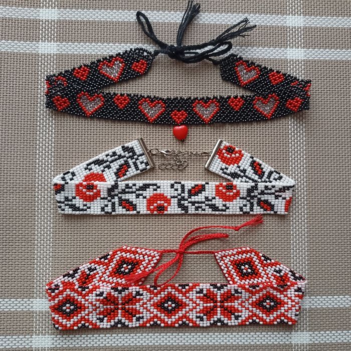 Силянка, чокери, прикраси з бісеру