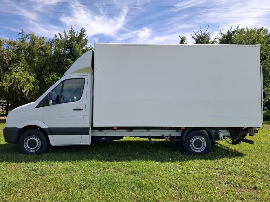 Volkswagen crafter kontener z windą FV23%