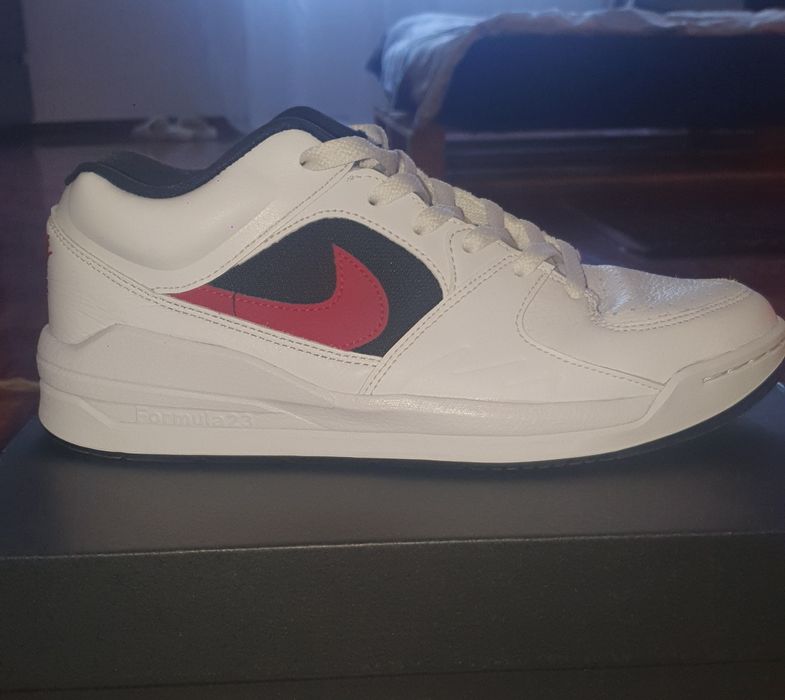 Nike Air Jordan em excelente estado