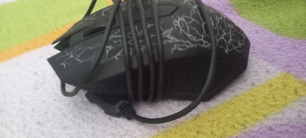 Rato Black de luzes