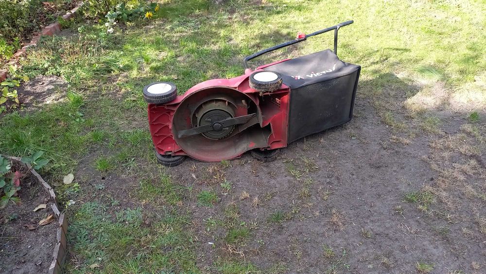 Kosiarka do trawy elektryczna 230V