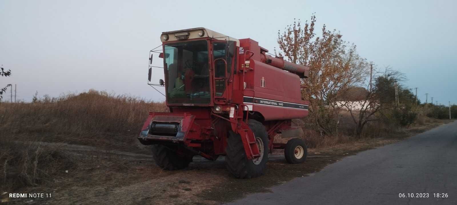 Комбайн case1440