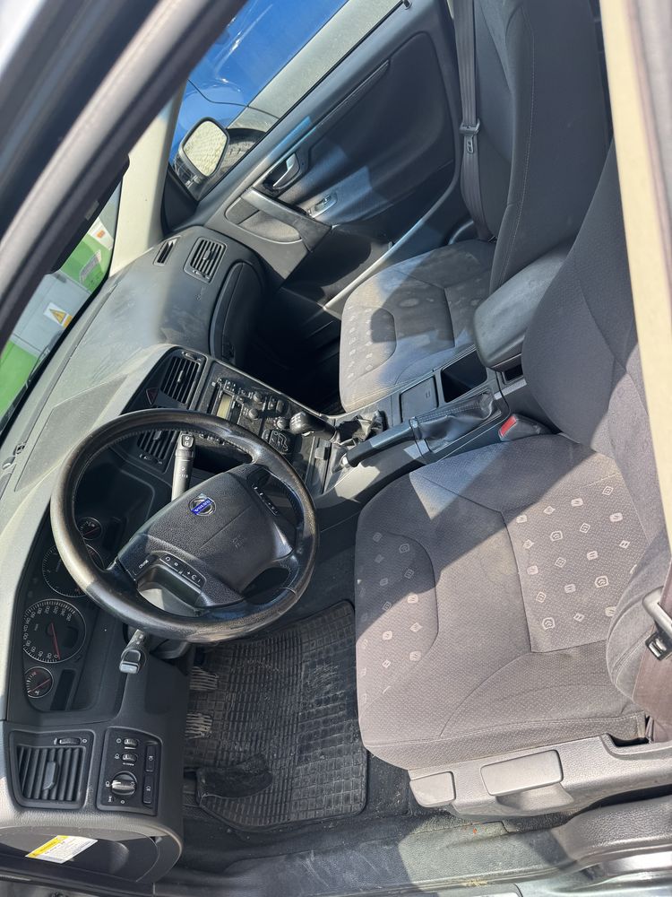 Volvo v70 2.4d 2003r