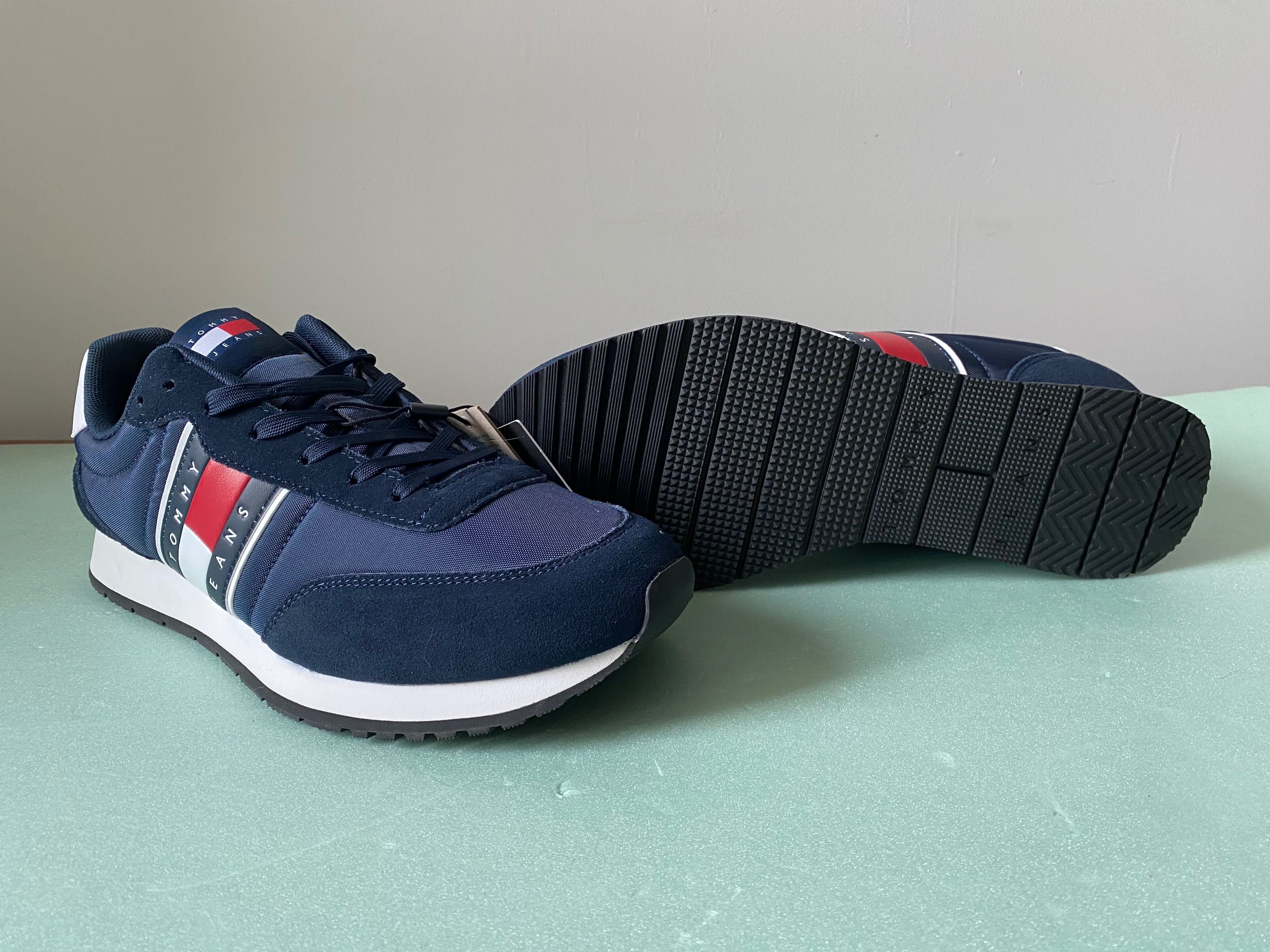 Чоловічі кросівки Tommy Jeans
